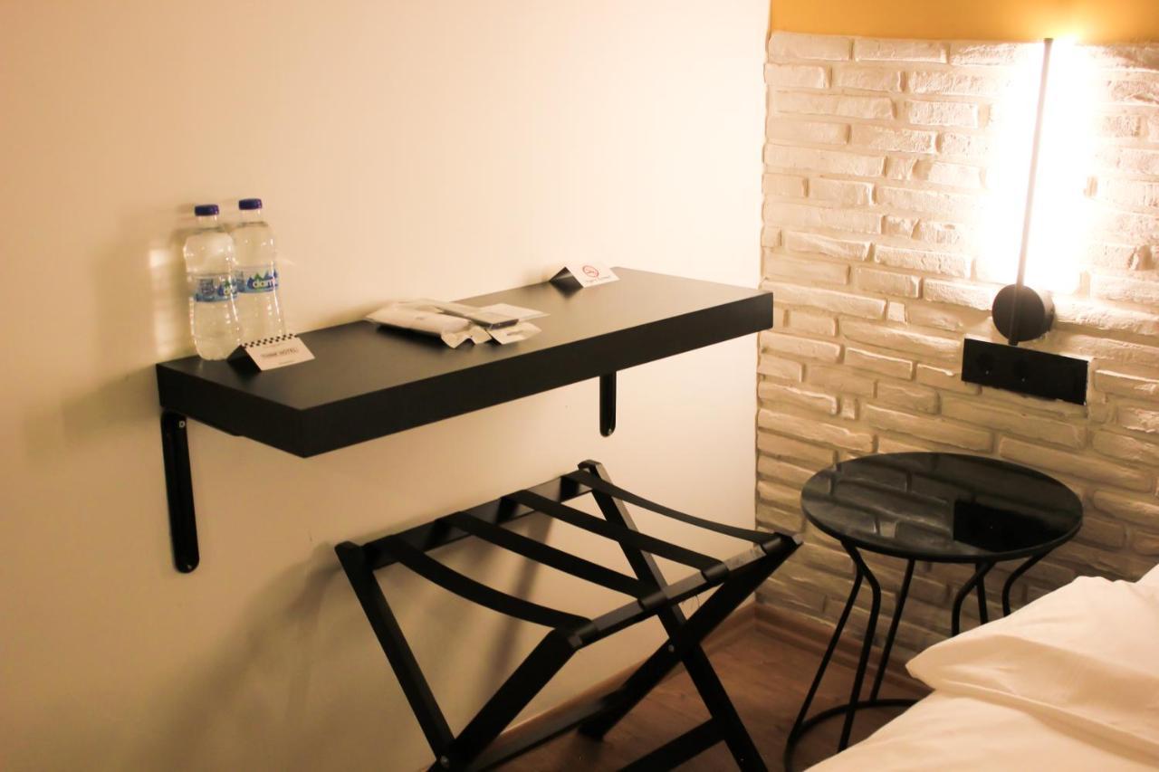 Think Hotel Коня Екстериор снимка