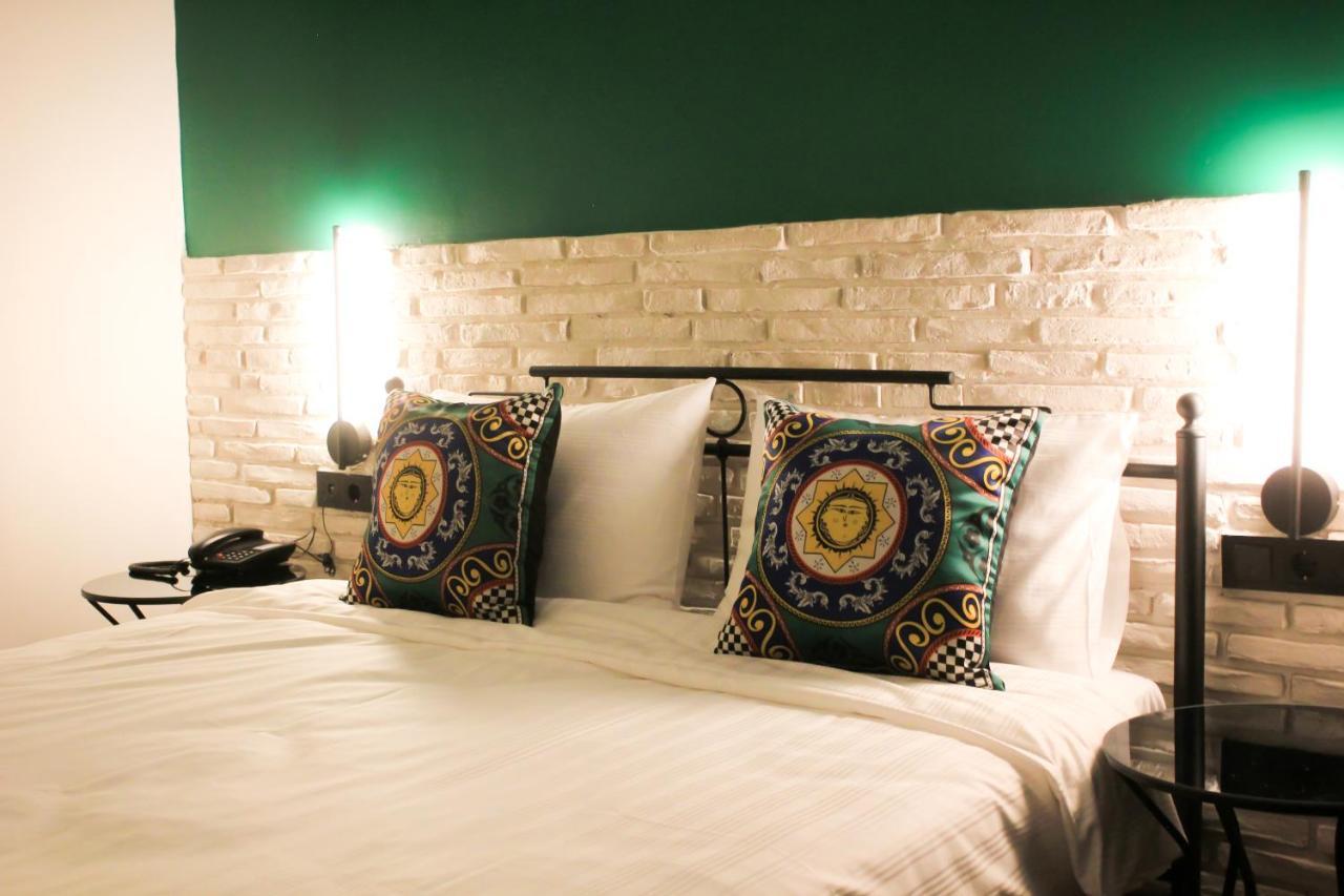 Think Hotel Коня Екстериор снимка