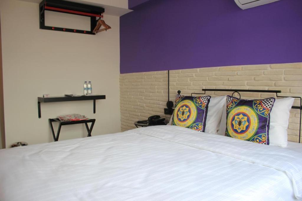 Think Hotel Коня Екстериор снимка